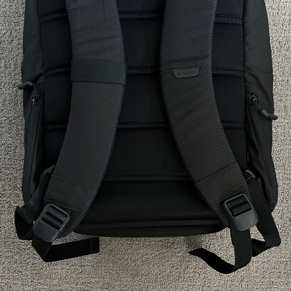Incase Black Slim Laptop Backpack